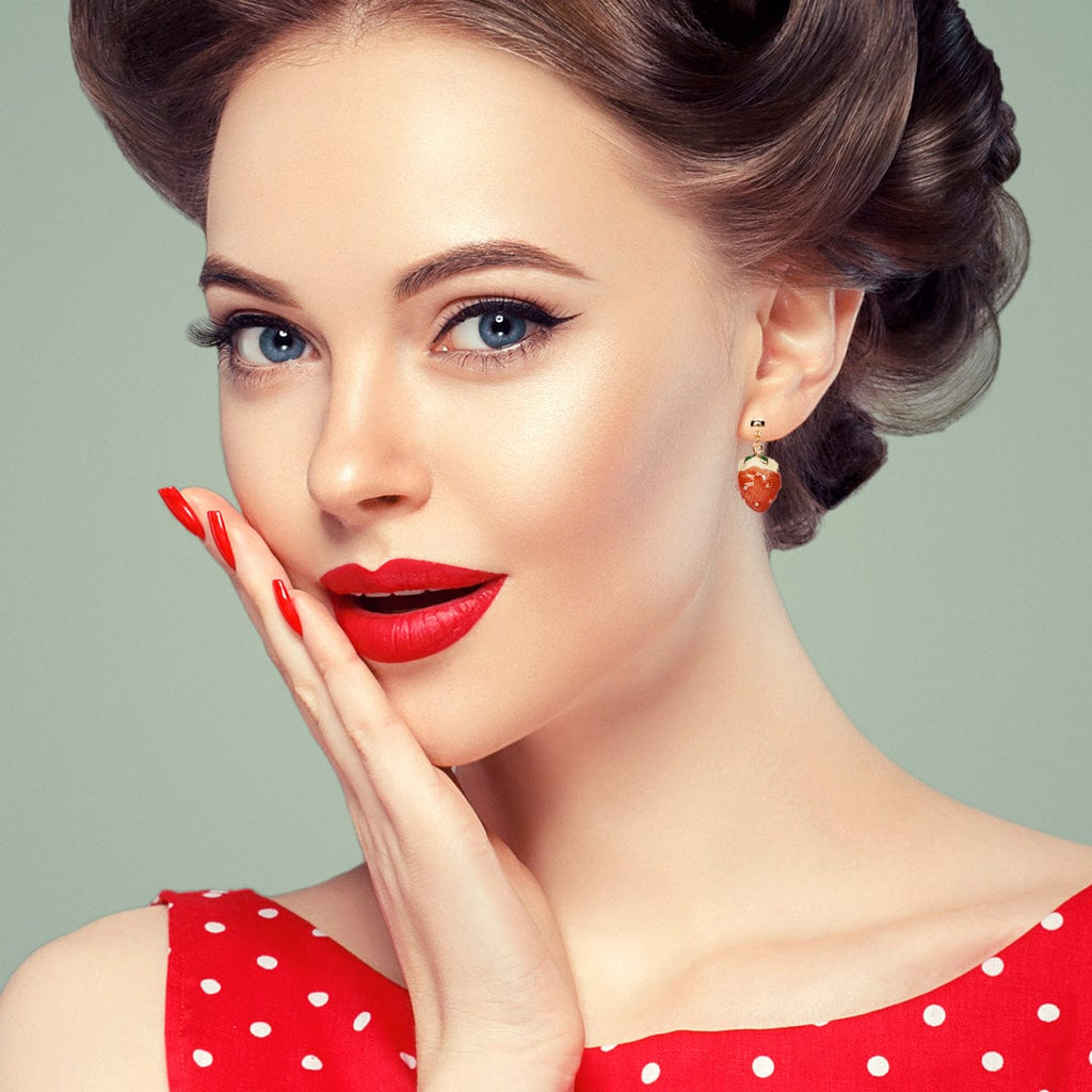 1950s Novelty Strawberry Earrings: 1950s Earrings