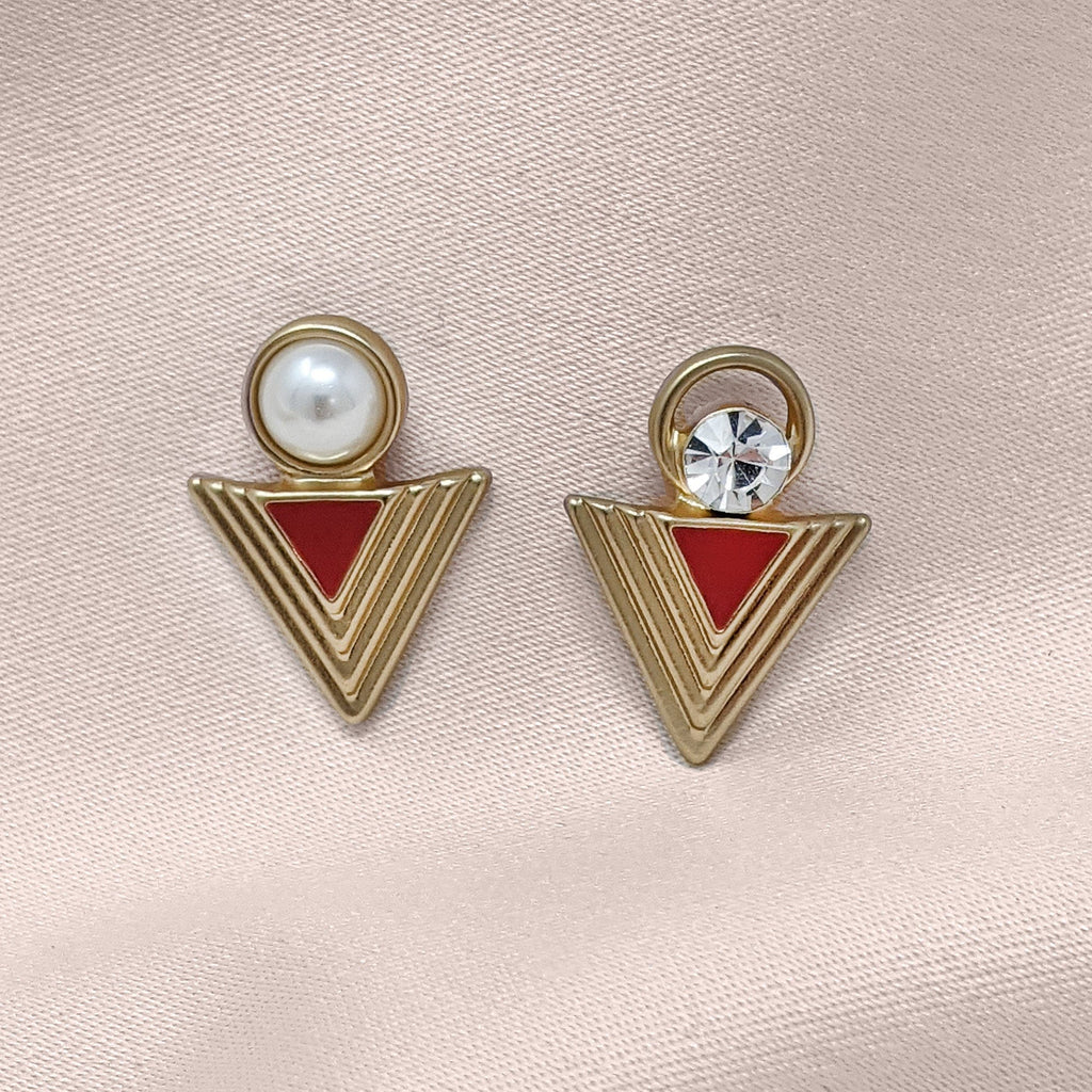 Deco pyramid stud earring red