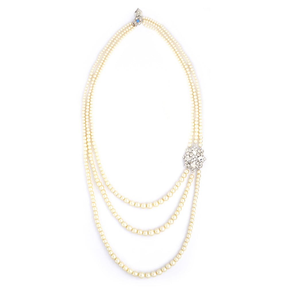 1920s 3 row peal necklace with crystal and diamante motif