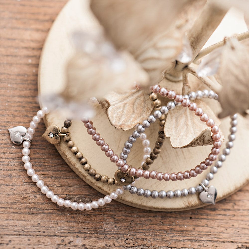 Picture of Tiny Round Pearl Bracelet
