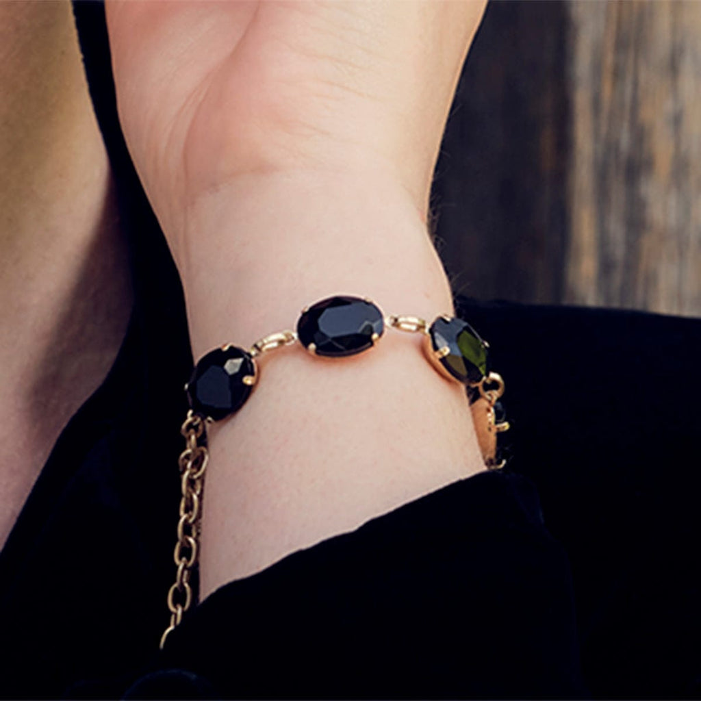 Black-oval-stone-bracelet