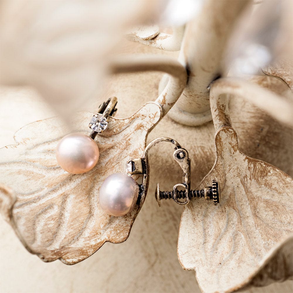 Vintage Clip On Earrings: Pearl & Diamante Clip On Earrings