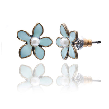 Sweet Lilac Flower Stud Earrings